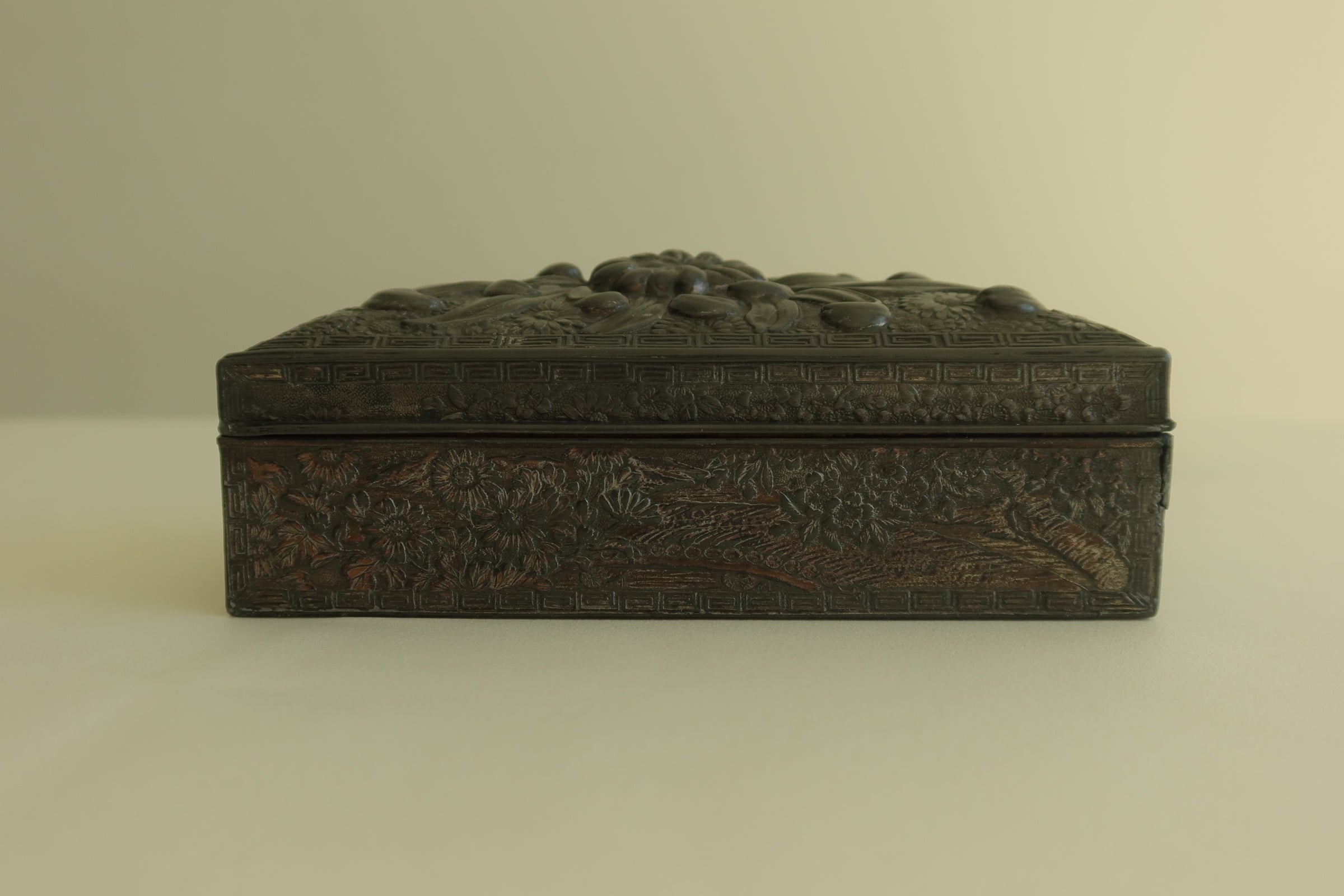 Chrysanthemum Keepsake Box - Large