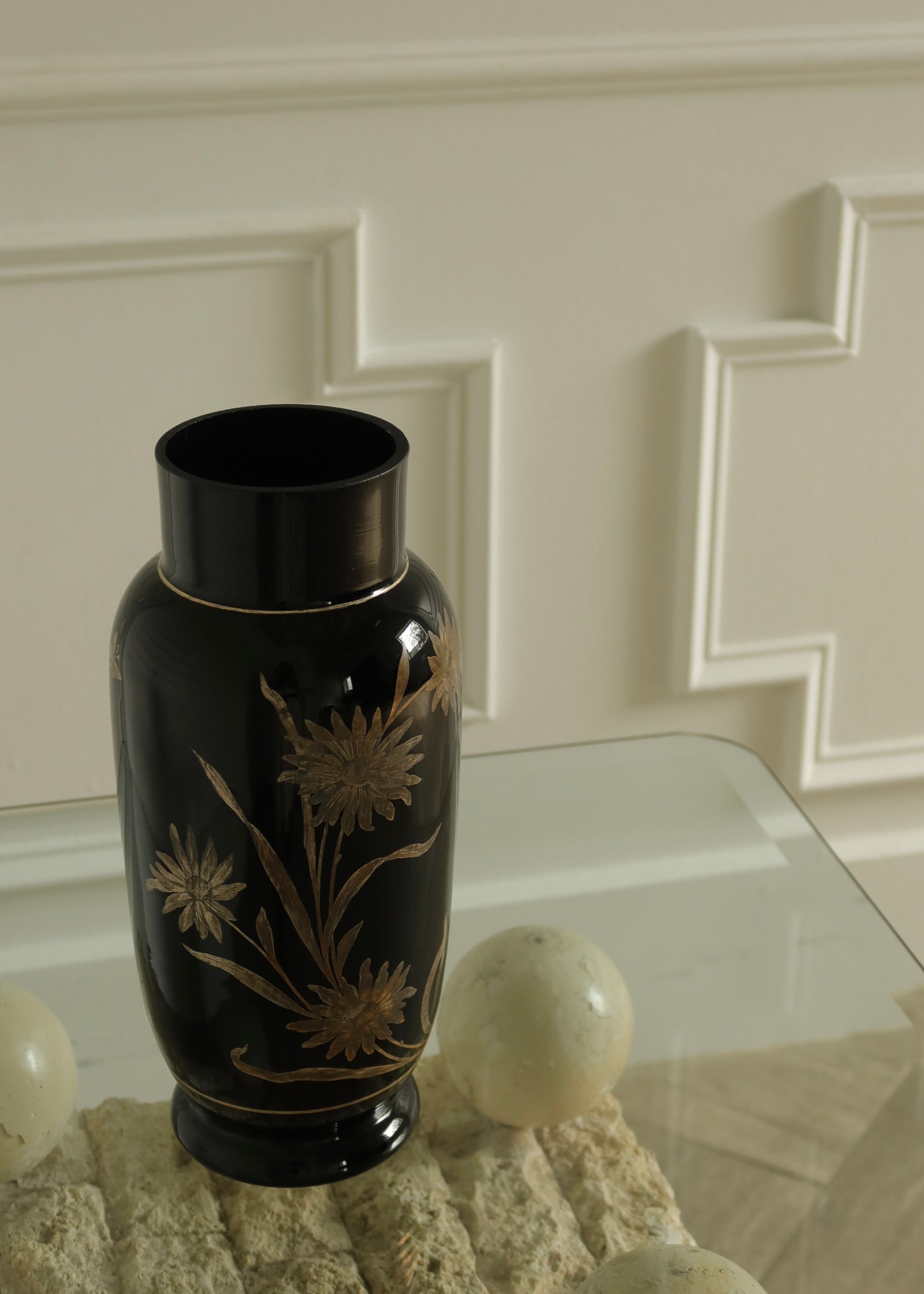 Chrysanthemum vase