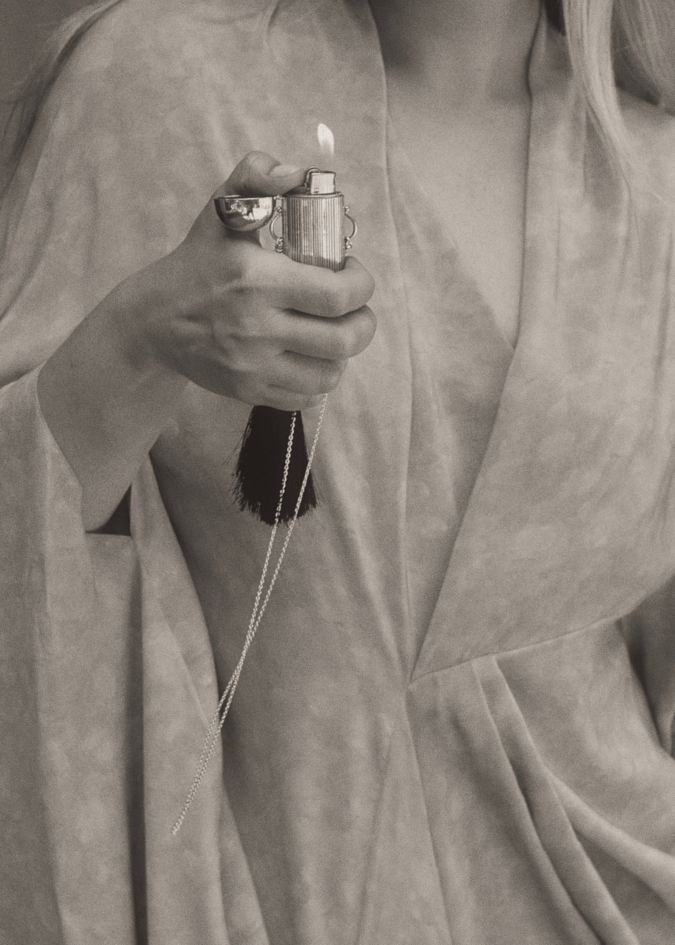 The Pouf Lighter Necklace