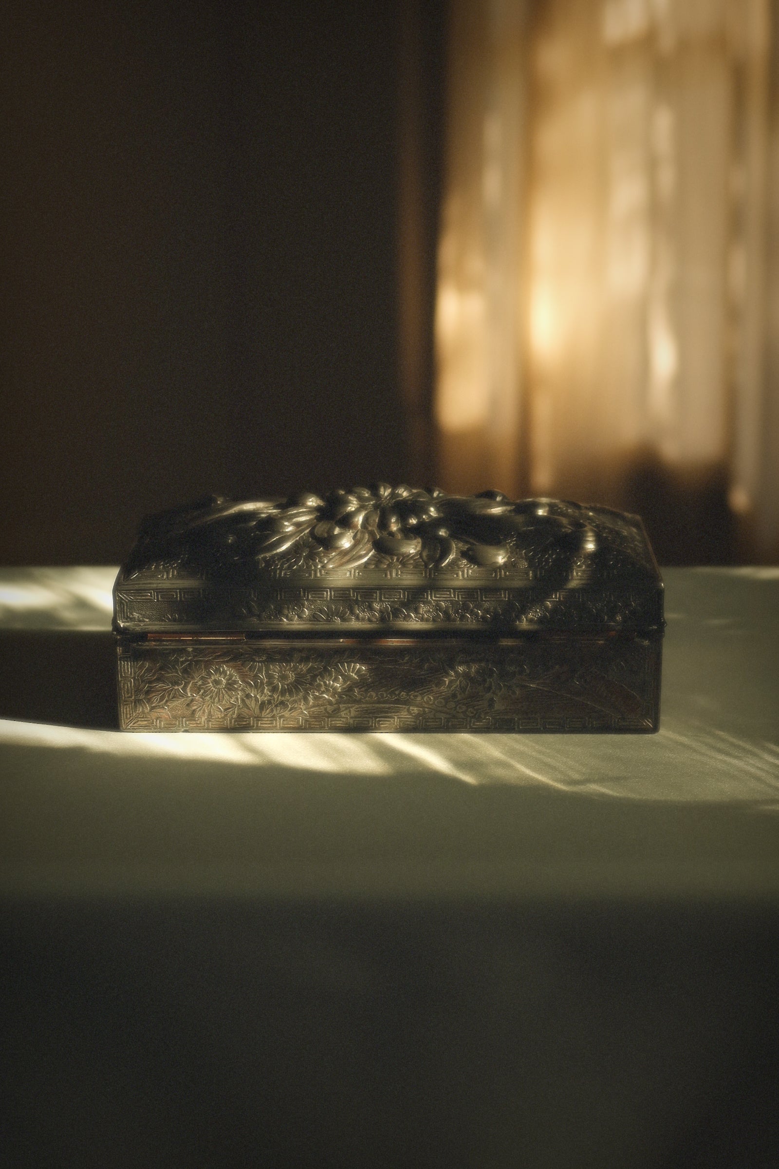 Chrysanthemum Keepsake Box - Large